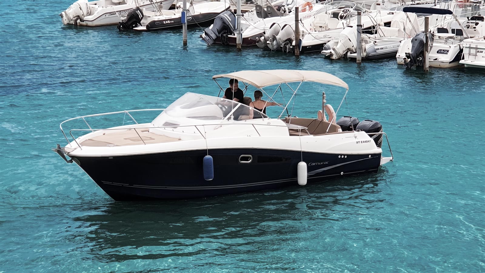 Location de bateau en catégorie Premium à Carnon avec Rent My Boat